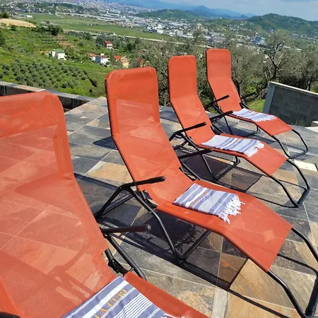 Cubi Villa